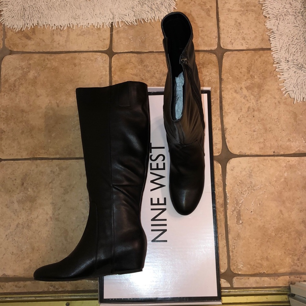 Black Boots